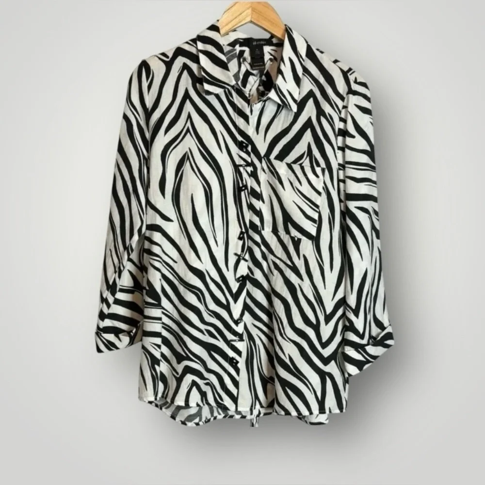 Ali Miles | Zebra Top 3/4 Sleeve Grommets With Tie Back EUC - Picture 2 of 8